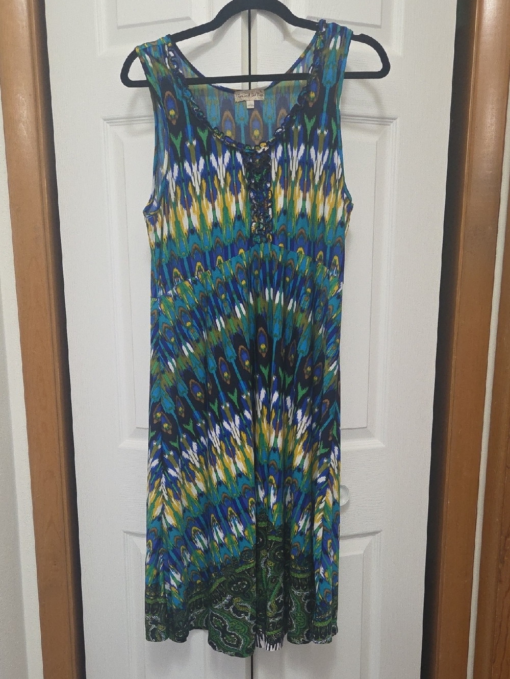 ​Live and Let Live Boho Sleeveless Blue & Green Peacock-Print Maxi Dress L